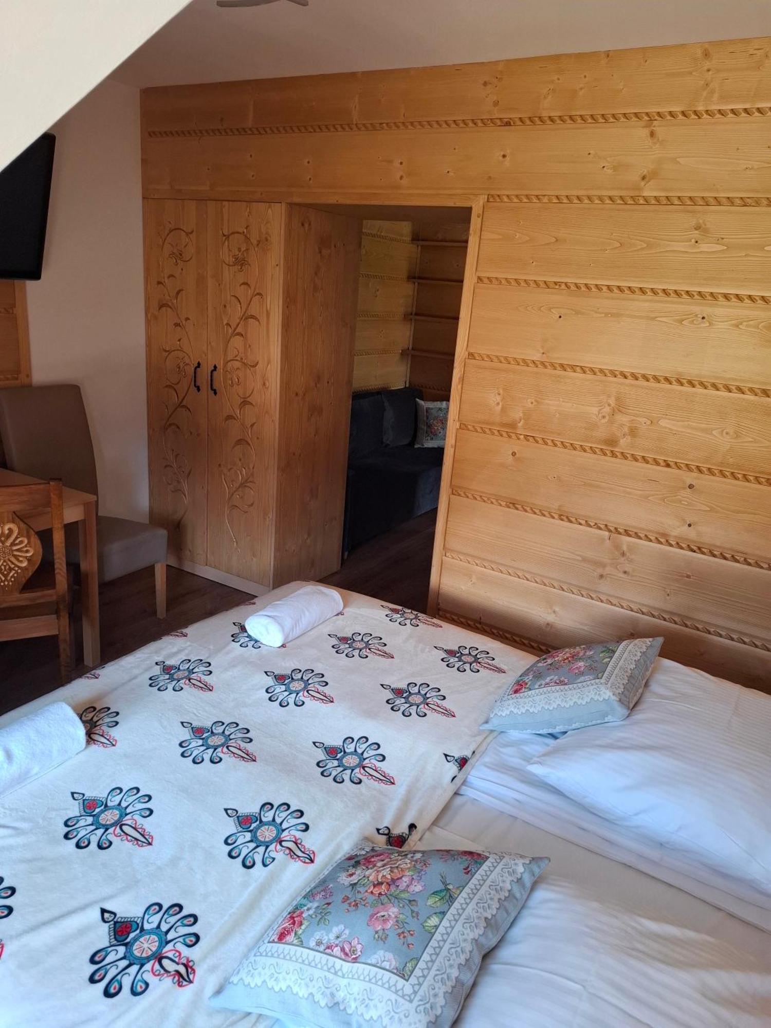 Udanypobyt Apartamenty Przy Dolinach E I F Косцелиско Экстерьер фото
