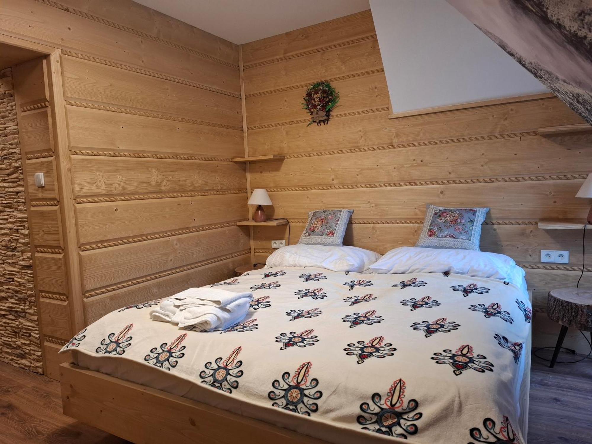 Udanypobyt Apartamenty Przy Dolinach E I F Косцелиско Экстерьер фото